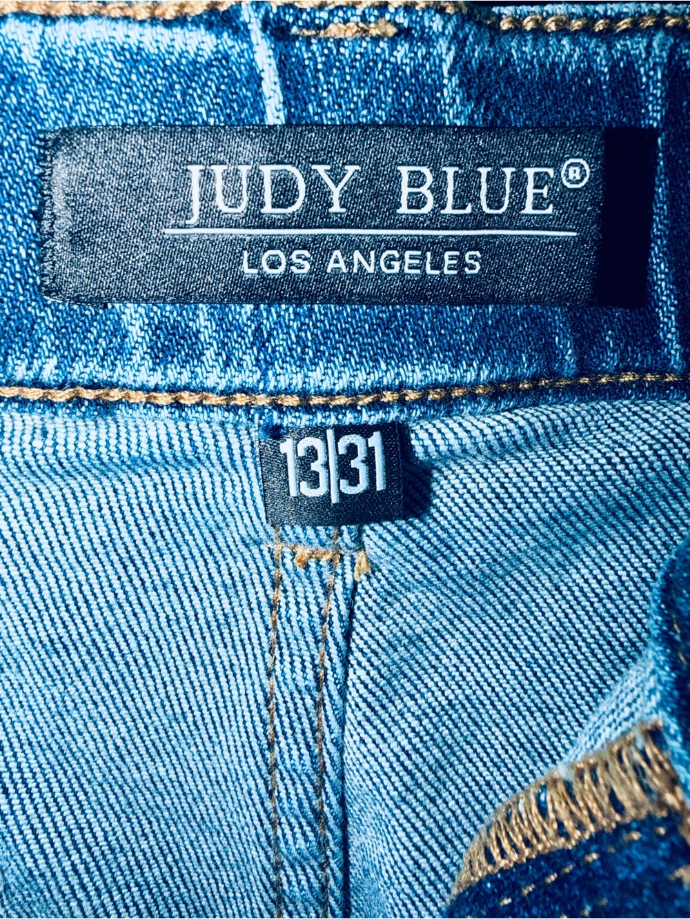 Judy Blue High-Rise Jocelyn Jogger Jeans - Picture 6 of 6